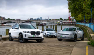 BMW iX3 vs Ioniq 5 vs Volvo XC40 Recharge 